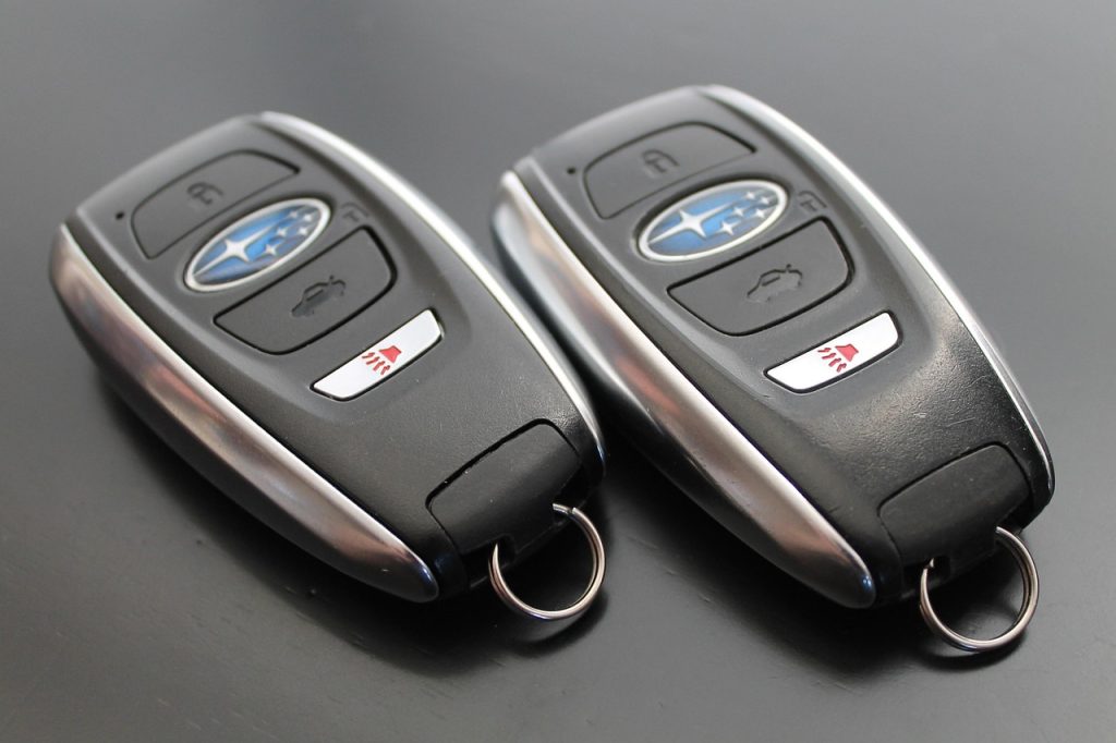 car, car wallpapers, key, key ring, keyless access, subaru, gray key
